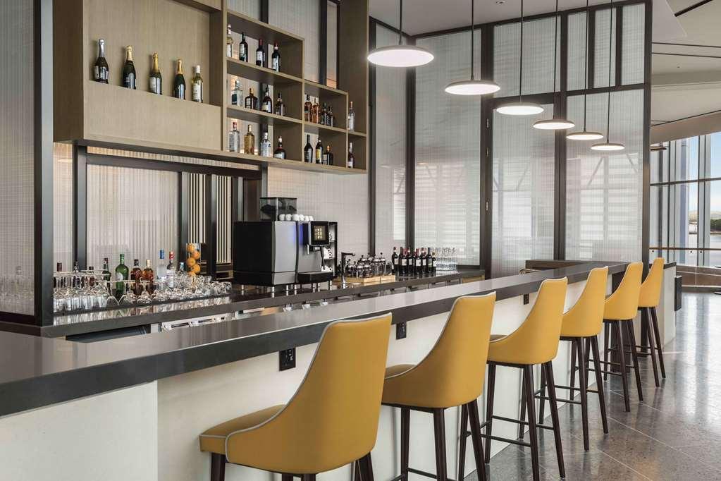 Hyatt Place Лючжоу Ресторан фото